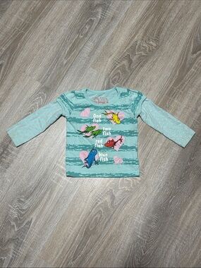 Dr. Seuss Teal One Fish Two Fish Long-Sleeve Kids Rashguard with Pink Hearts